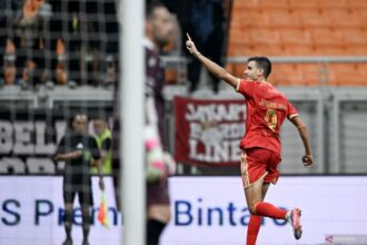 Persija Jakarta Kalahkan Arema FC 5-1 di Stadion Patriot