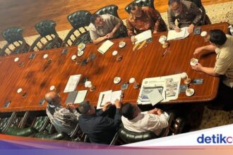 Prabowo Bahas P3MD dan Pembangunan Kampus Bersama Gubernur URI