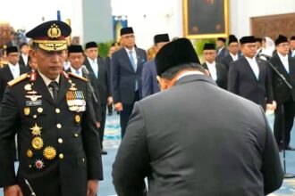 Presiden Prabowo Anugerahi Listyo Sigit Bintang Mahaputera Adipurna