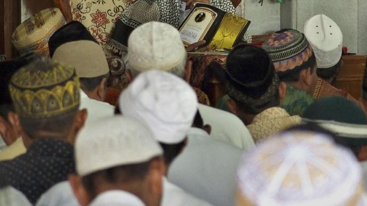 Pria Bangkalan Klaim Imam Mahdi, Lakukan Penipuan Top Up Umur