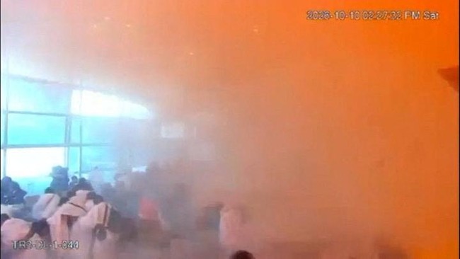 Serangan Rudal dan Drone Lumpuhkan Bandara Riyadh