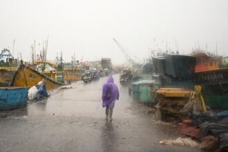 Siklon Arnab Ancam India, Pemerintah Lakukan Evakuasi Besar-Besaran
