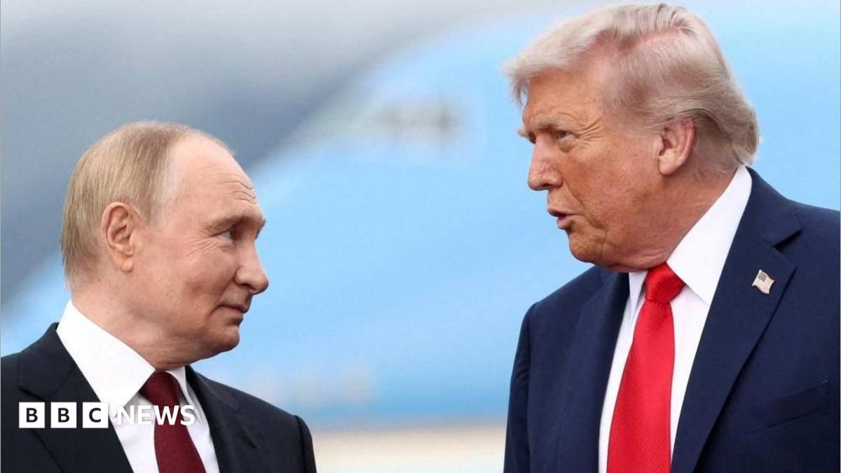 Trump Blokir Sanksi Rusia Saat Ketegangan dengan Zelensky Memuncak