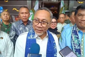 Menko Pangan sentil pohon kelapa tua di Sulut “Tuhan yang tanam, Tuhan yang petik”