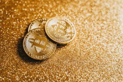 Harga Emas Antam Hari Ini Rp 2.893.000 per Gram, Stagnan usai Koreksi Tajam